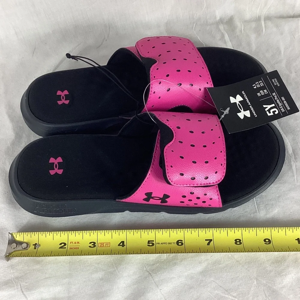 Under Armour. UA G Ignite Pro Sl Youth Slides Sandals Size 5Y Pink Black NEW